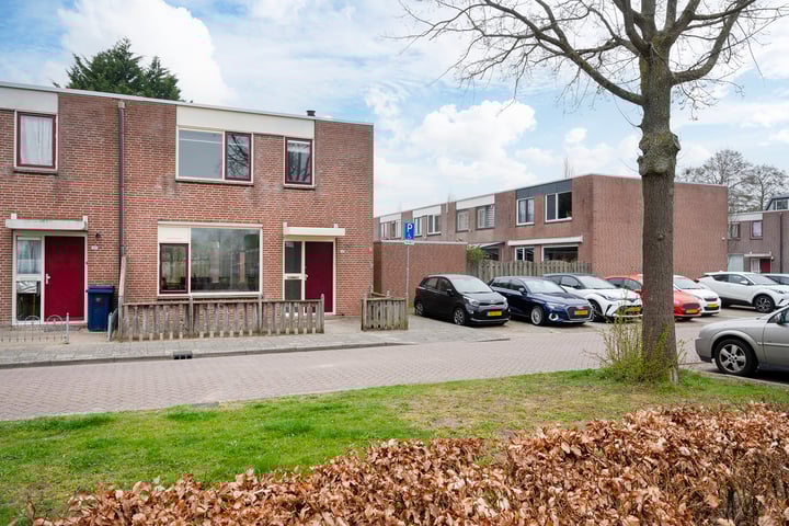 Kornwierde 196 in Almere foto