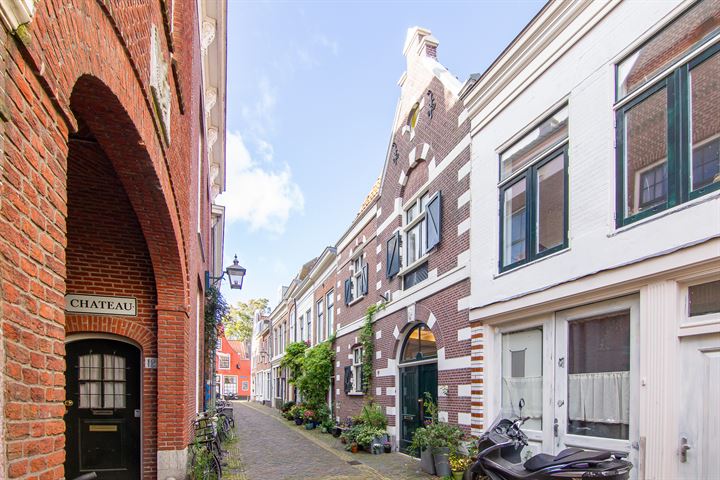 Korte Begijnestraat 17 in Haarlem foto