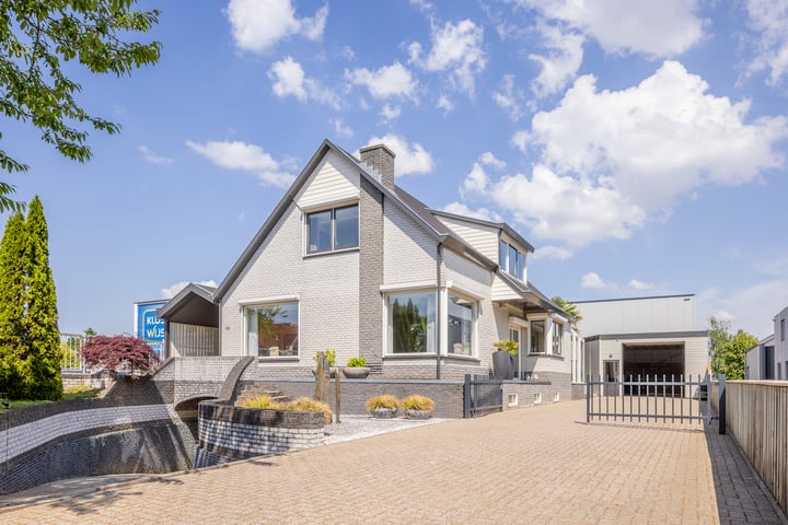 Korte Brouwersstraat 10 in Beneden-Leeuwen foto