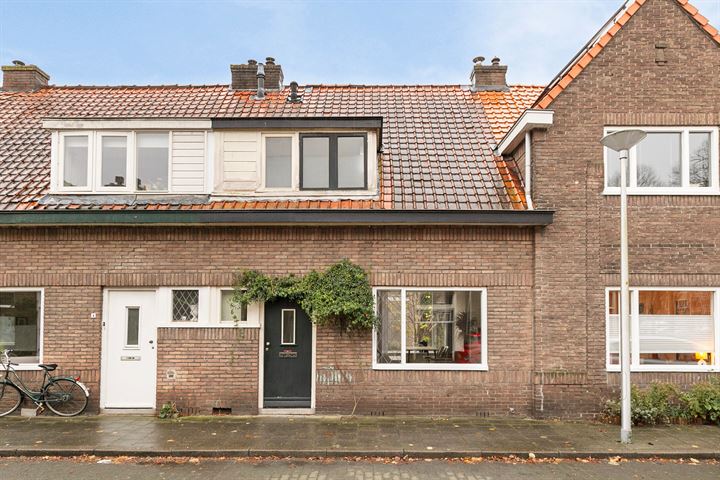 Kortenaerstraat 2 in Zwolle foto