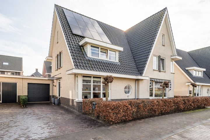 Kortgevel 7 in Uden foto