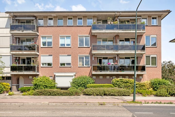 Kosterhof 13 in Waalre foto