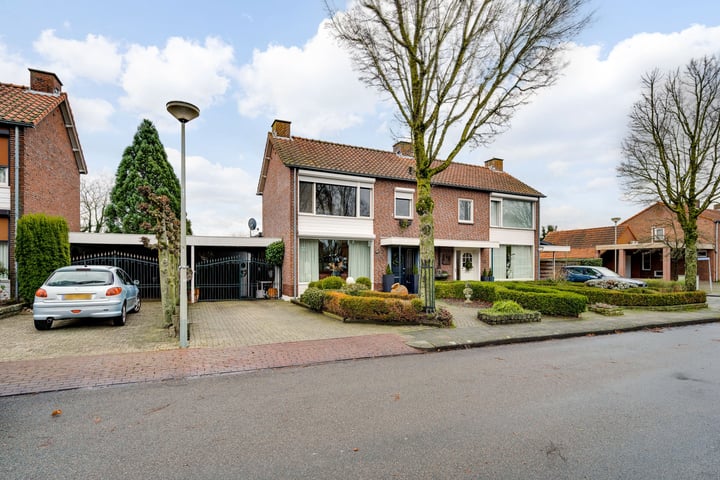 Kraaiakkerweg 22 in Haelen foto