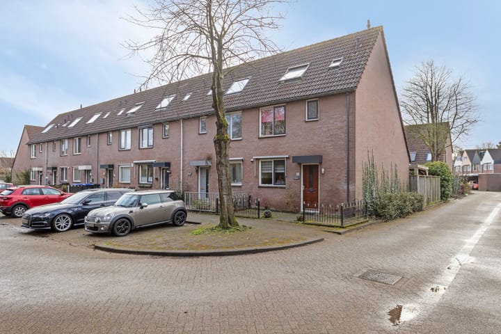 Kraaienest 51 in Hellevoetsluis