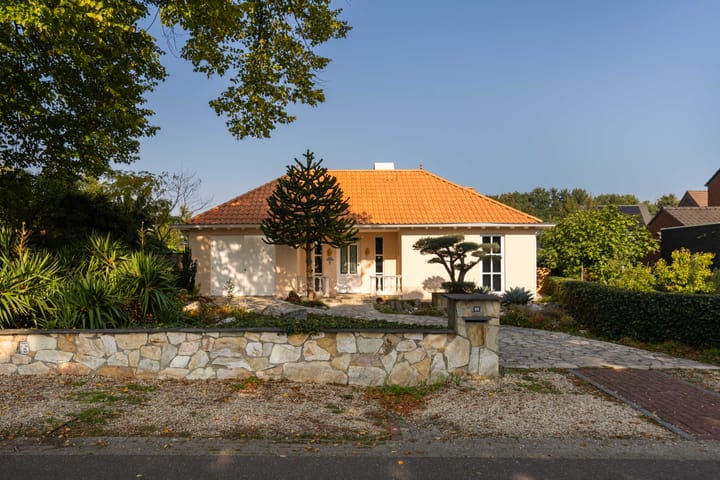 Kraanweg 5 in Weert foto