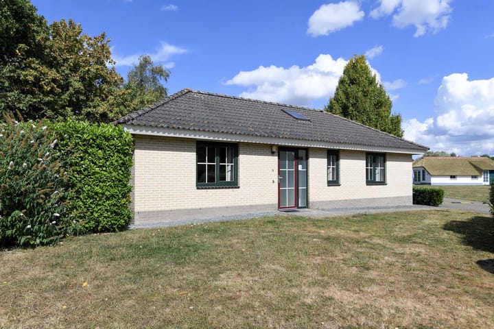 Krachtighuizerweg 38-64 in Putten foto