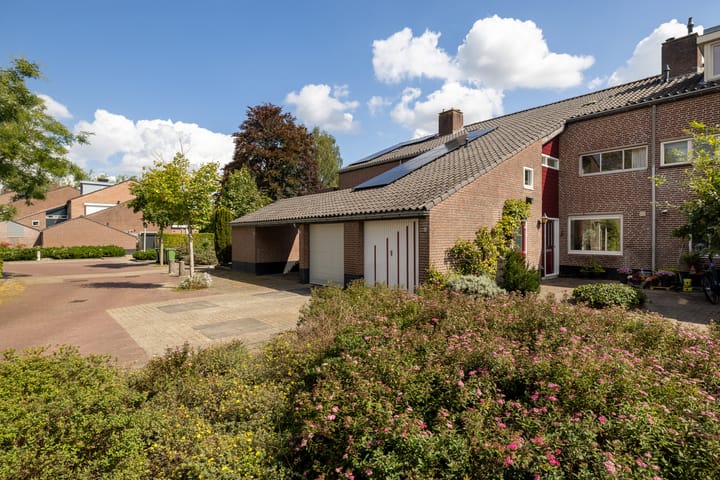Krekelmeent 55 in Hilversum foto