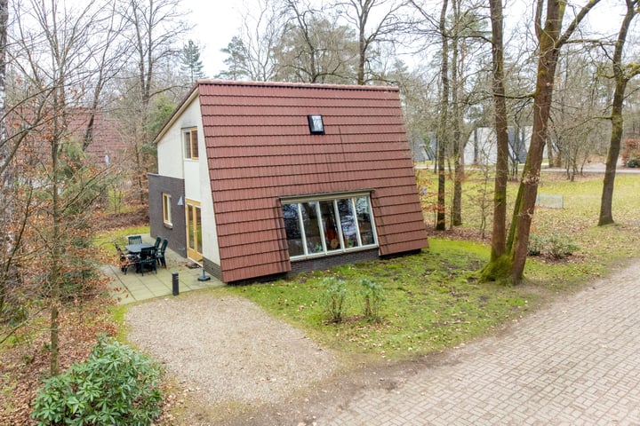 Krimweg 140B-38 in Hoenderloo foto