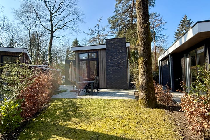 Krimweg 160-123 in Hoenderloo foto