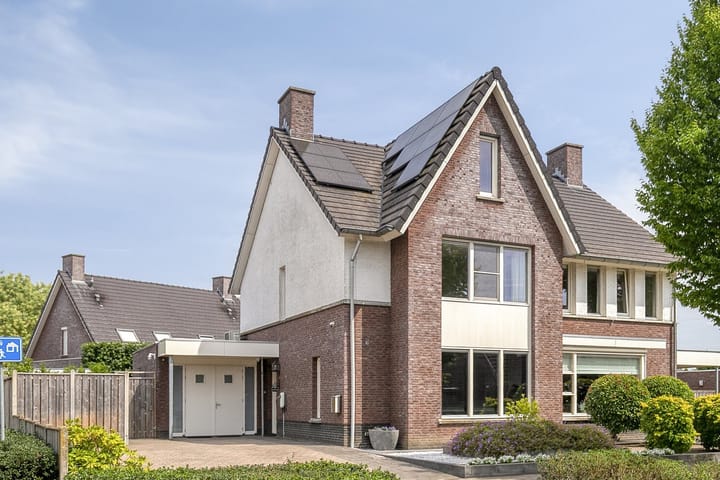 Krokuslaan 18 in Leende foto