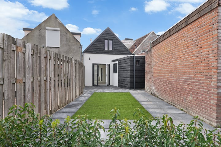 Kromme Nieuwstraat 14 in Oost-Souburg foto