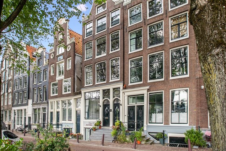 Kromme Waal 16B in Amsterdam foto