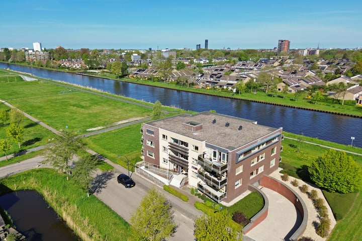 Krommezijl 108 in Leeuwarden foto