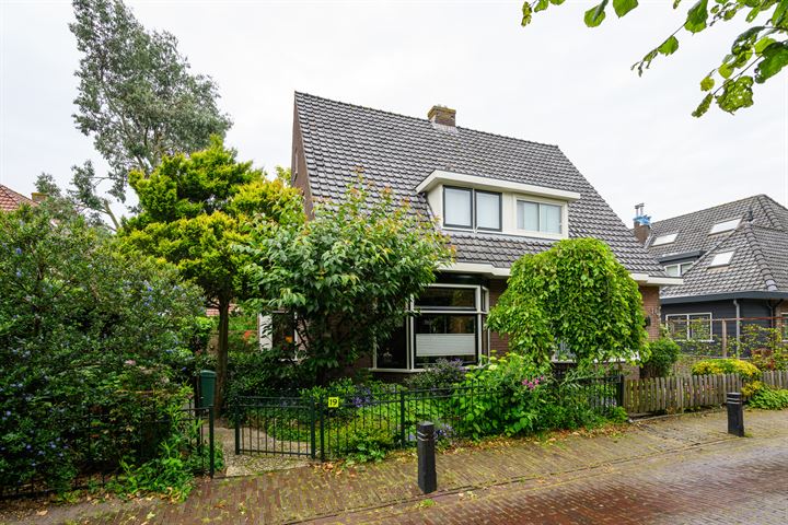 Kronenburgerstraat 19 in Huizen foto