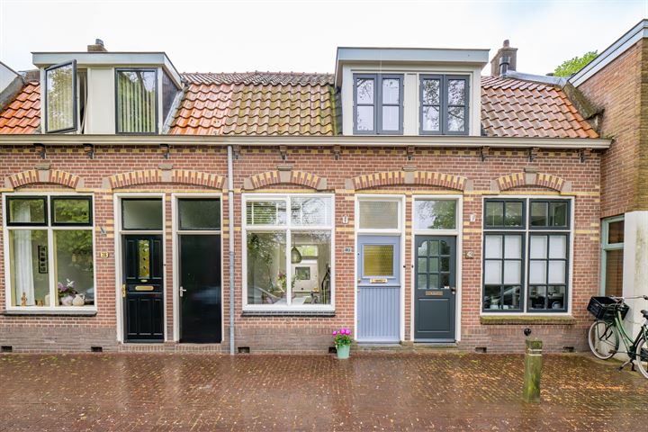 Kronenburgplantsoen 40 in IJsselstein foto