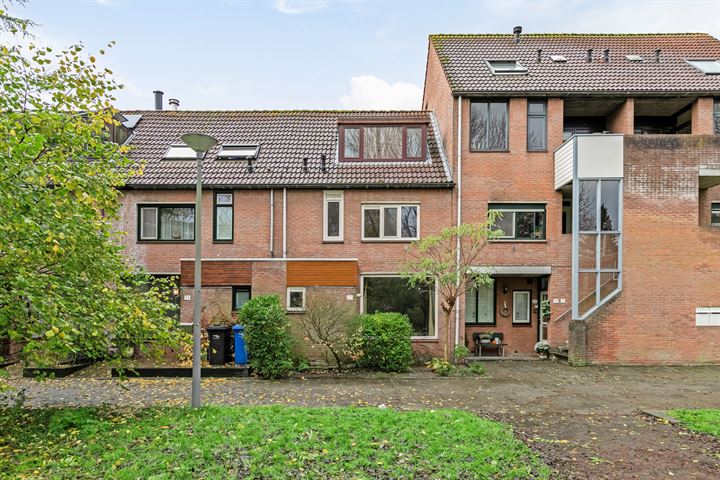 Kroonstaddreef 37 in Rotterdam foto