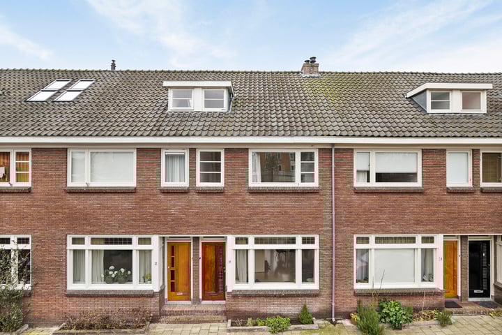 Krugerlaan 10 in Gouda foto