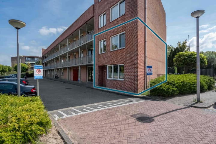 Kruidenommegang 57 in Duivendrecht foto