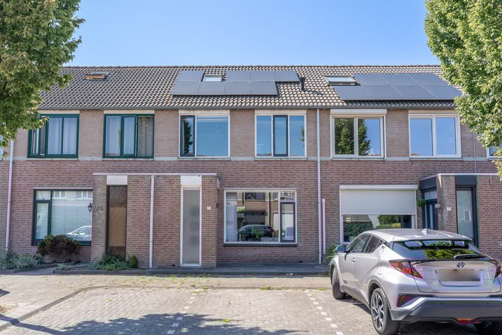 Kruiningenstraat 73 in Tilburg