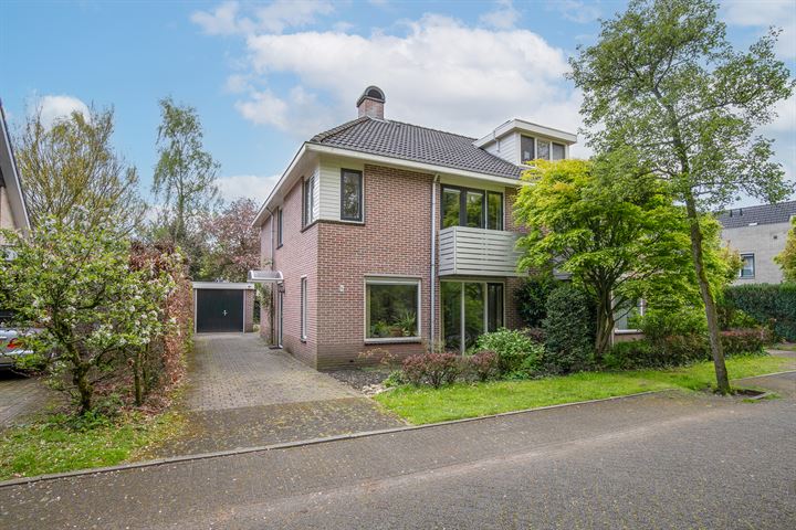 Kruisbeklaan 4 in Maarn foto