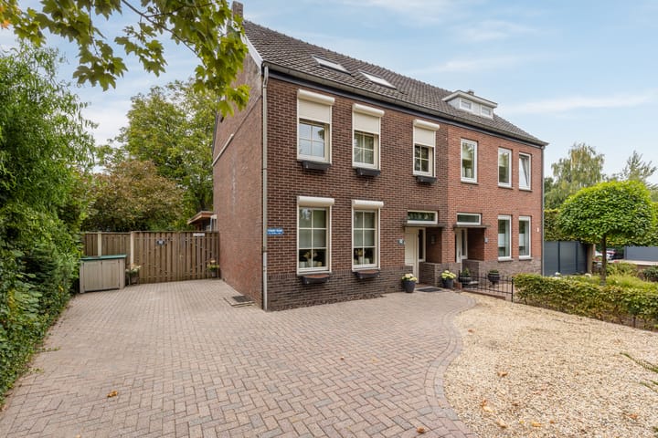 Kruisberg 62 in Meerssen foto