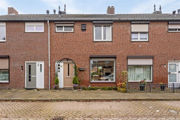 Kruisboogruwe 27 in Maastricht foto