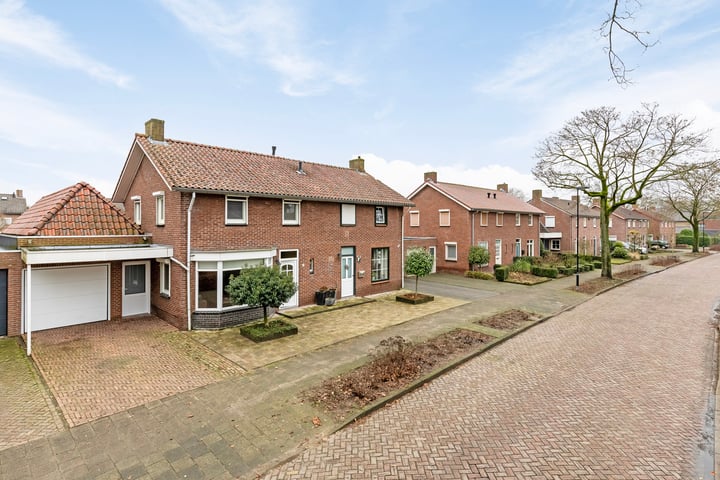 Kruiskensweg 42 in Asten foto