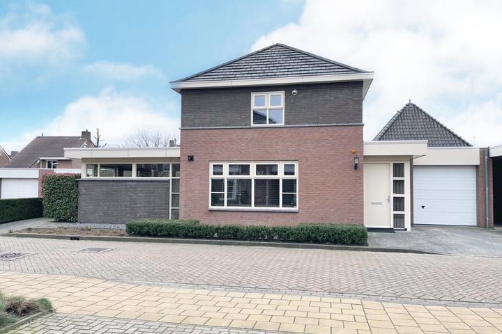 Kruispad 21 in Bladel
