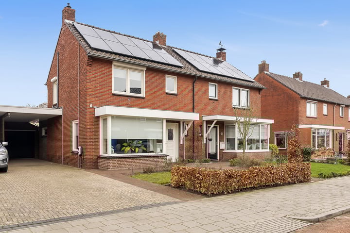 Kruissteenweg 116 in Wierden foto