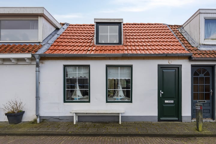 Kruisstraat 12 in Colijnsplaat foto