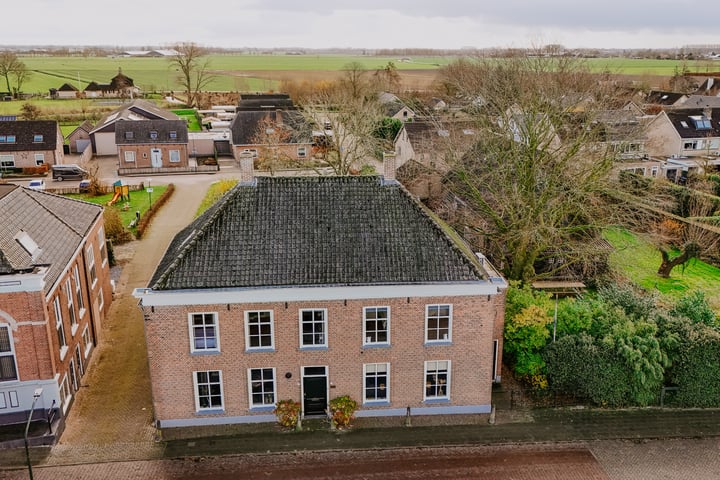 Kruisstraat 17 in Almkerk foto