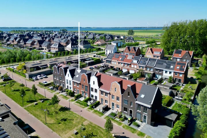 Kruizemunt 7 in Numansdorp foto