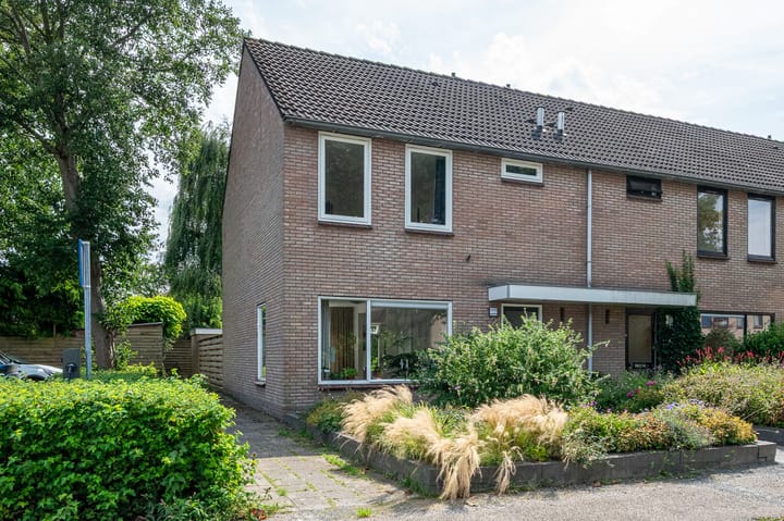Kruizemuntweg 21 in Haren Gn