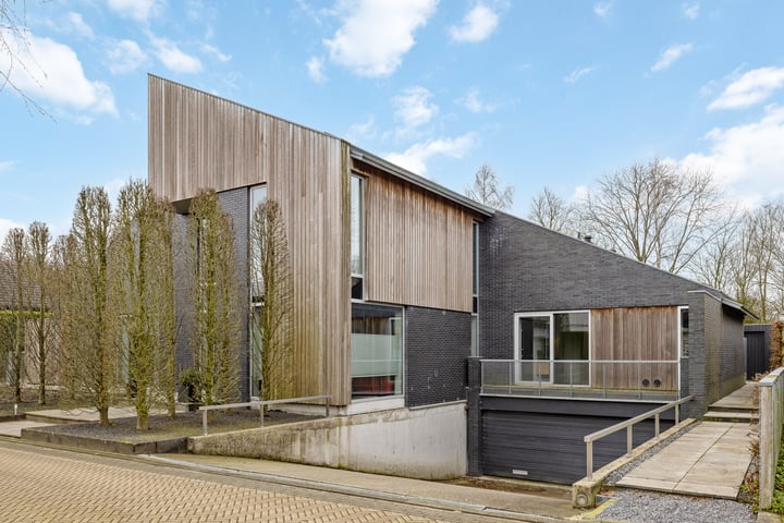 Kurt Schwittersstraat 23 in Drachten foto