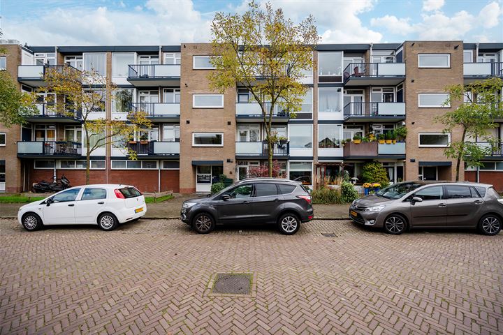 Kuyperstraat 18 in Maarssen foto