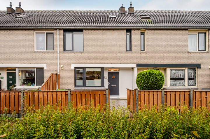 L.C. van der Vlugtstraat 60 in Almere foto