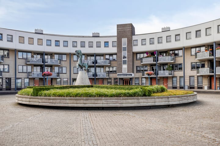La Bonne Aventure 15 in Roermond foto