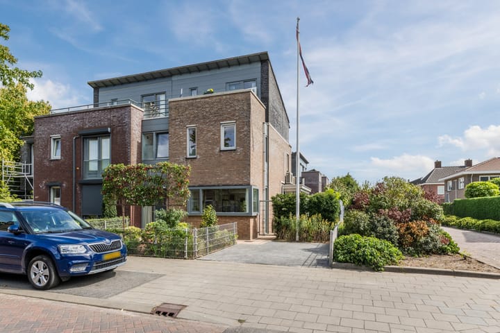 Laagstraat 46 in Rijen foto