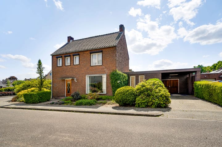 Laagveld 9 in Horn foto