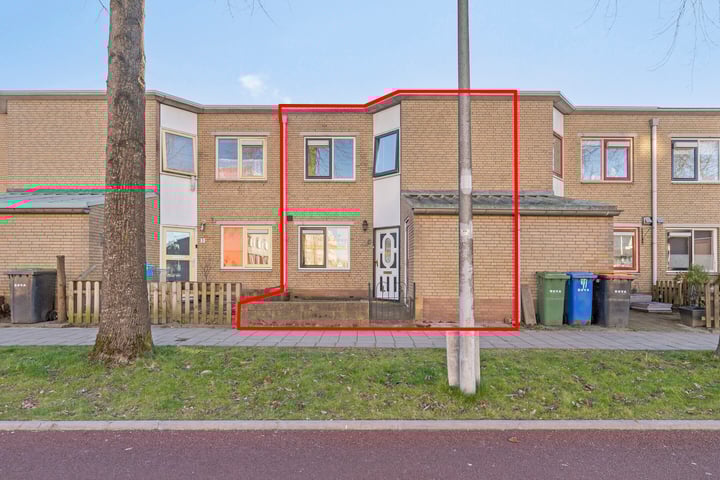 Laan der Hoven 5 in Amersfoort foto