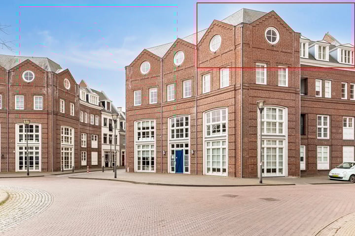 Laan door de Veste 32 in Helmond