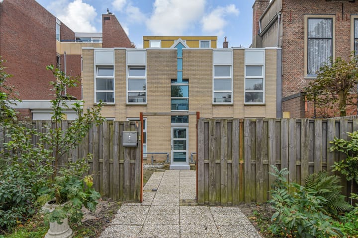 Laan te Blotinghe 5 in Rijswijk foto