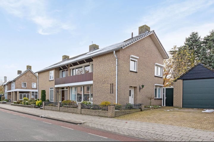 Laan ten Roode 12 in Someren foto