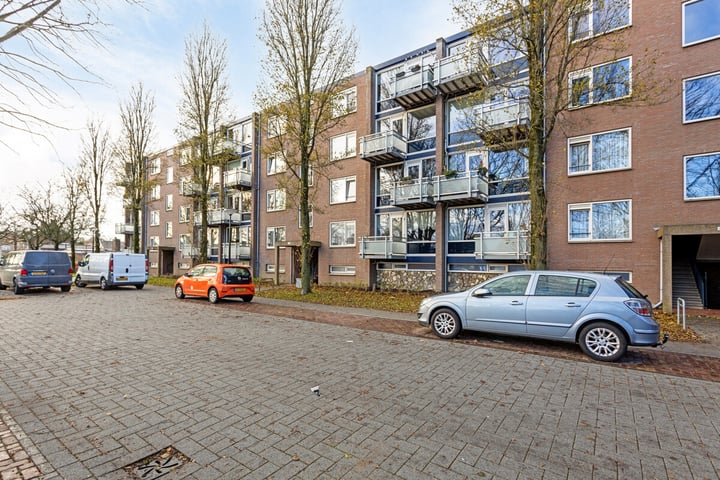 Laan van Blois 32 in Beverwijk foto