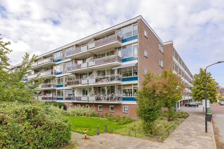 Laan van Blois 65 in Beverwijk