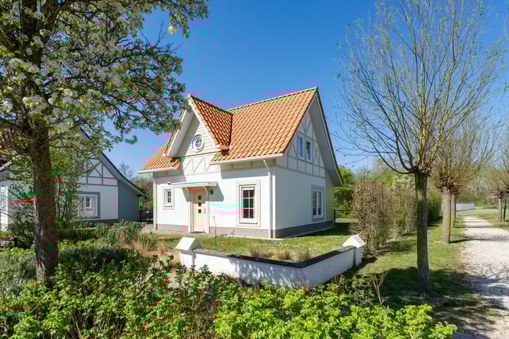 Laan van Cavelot 18 in Cadzand foto