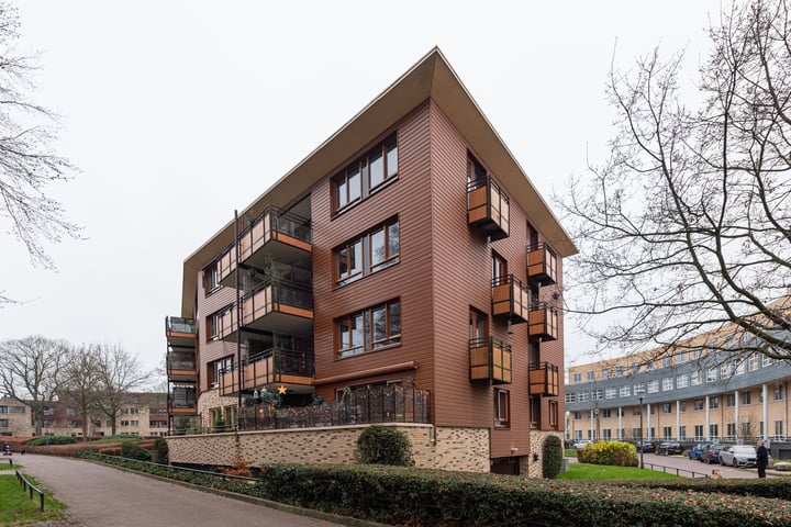 Laan van de Heelmeesters 35 in Hilversum foto