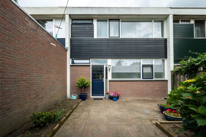 Laan van de Iemenhees 392 in Emmen foto