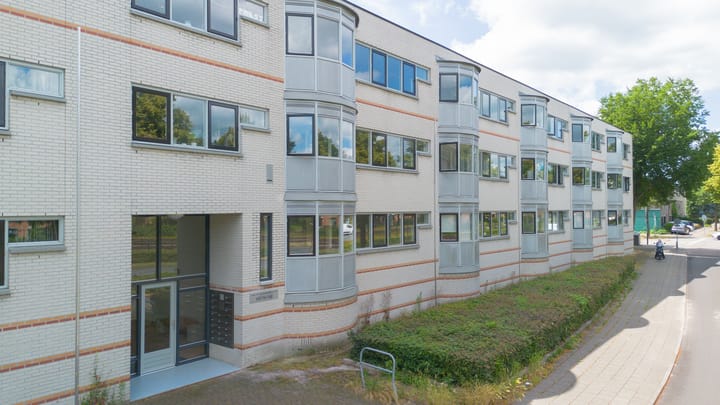 Laan van de Mensenrechten 110 in Apeldoorn foto