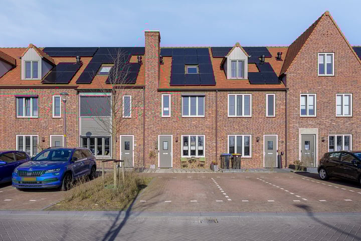 Laan van Hout 37 in Waddinxveen foto